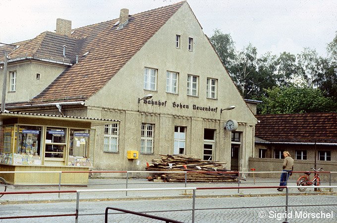 Bild: Bahnhofsgebäude